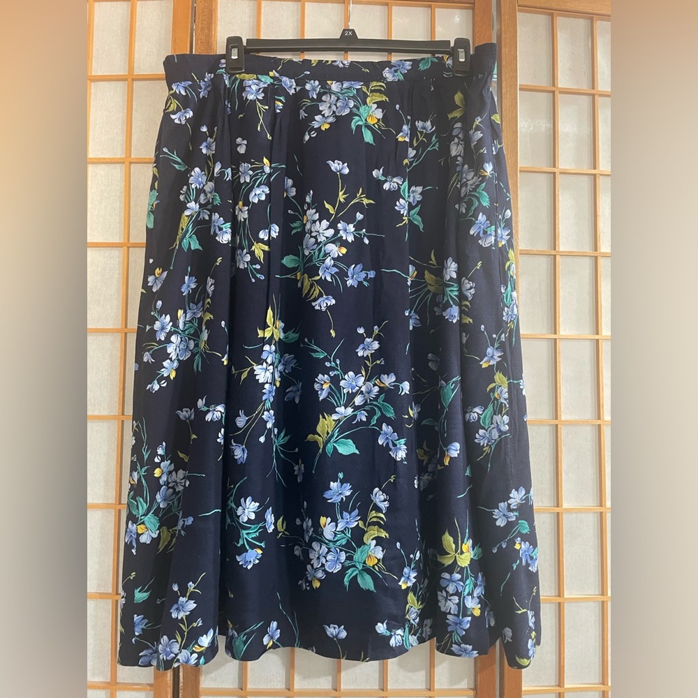 Plus size Floral Navy Skirt